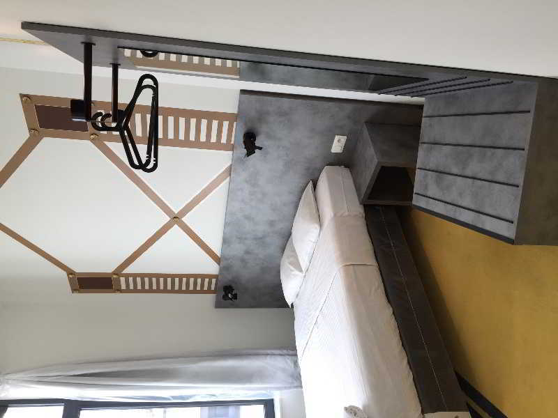 Nekotel Concept Art Hotel Saint-Gilles Exteriér fotografie